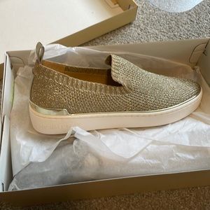 Michael Kors skyler slip ons. Gold. Size 7